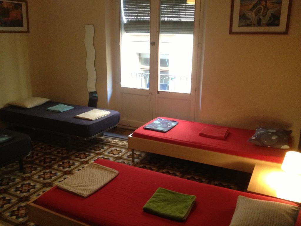 Blue Hostel Barcelona Rom bilde